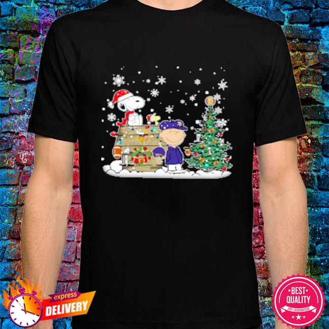 Snoopy I Love The Minnesota Vikings Christmas Shirt