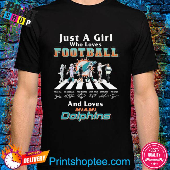 Just a Girl who Loves dolphins t-shirt